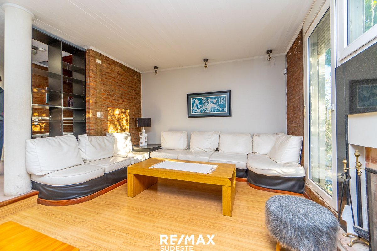 Casa en Venta en Bahia Blanca, Buenos Aires Interior