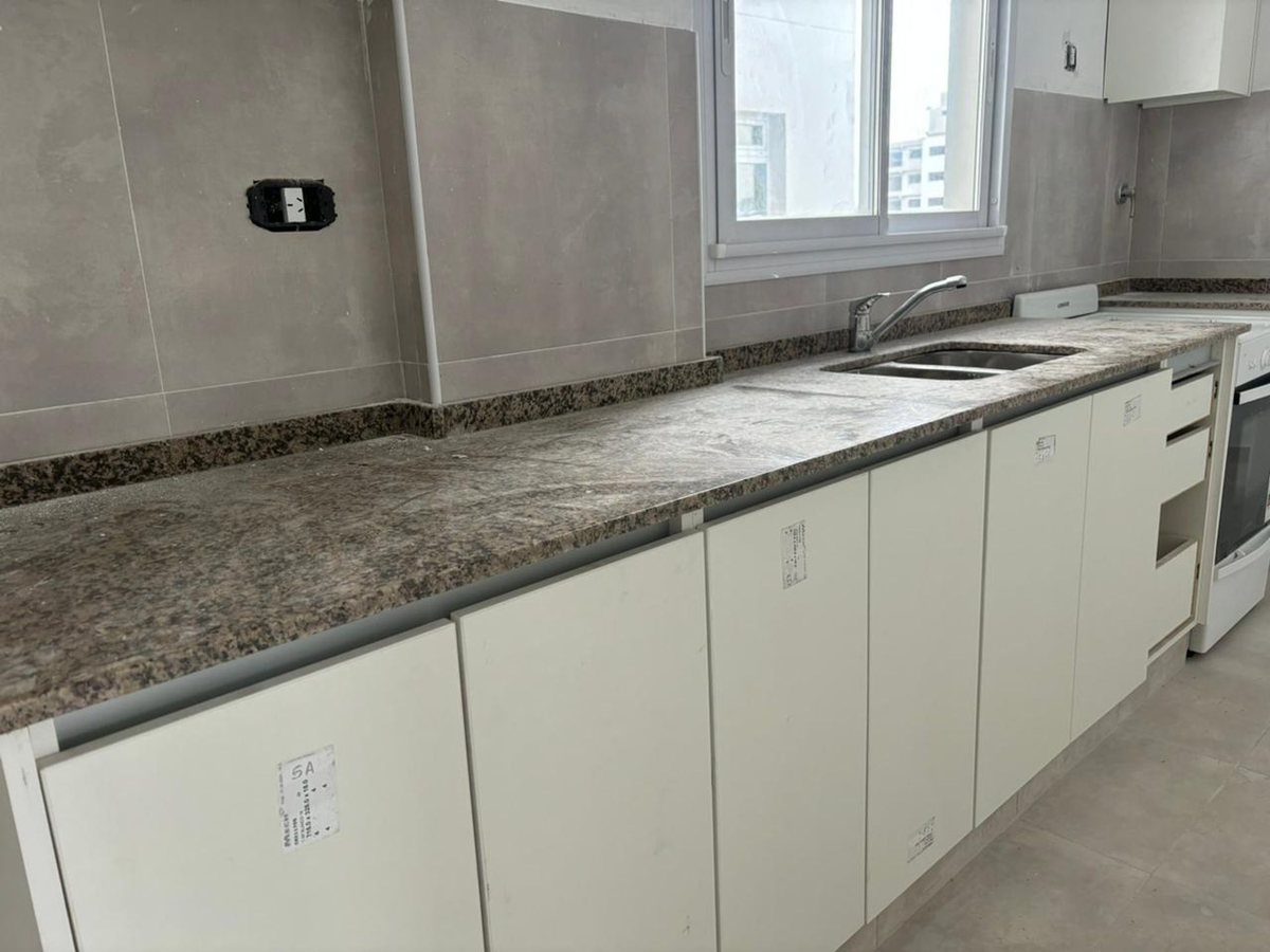 Departamento en Venta en Moron, G.B.A. Zona Oeste