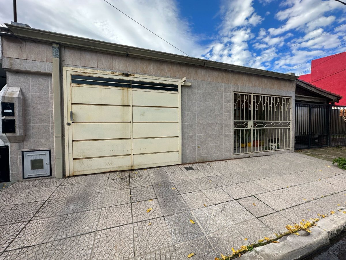 Casa en Venta en La Plata, G.B.A. Zona Sur