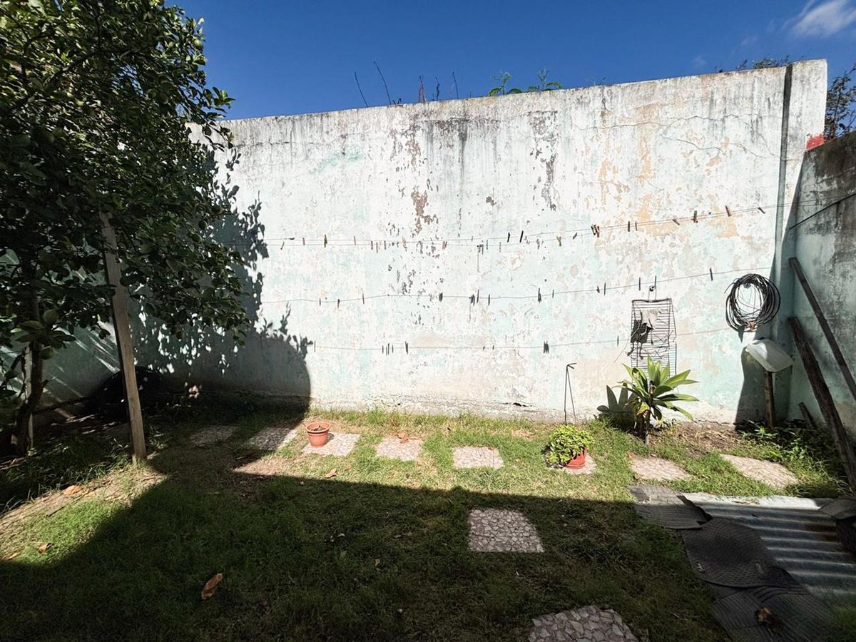 P H en Venta en Moron, G.B.A. Zona Oeste