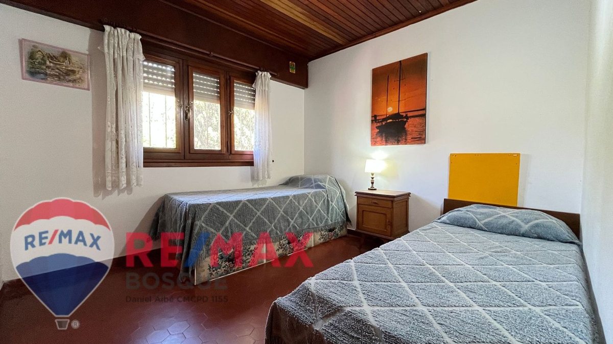 P H en Venta en Pinamar, Buenos Aires Interior