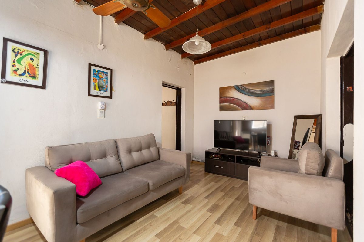 P H en Venta en Tres de Febrero, G.B.A. Zona Oeste
