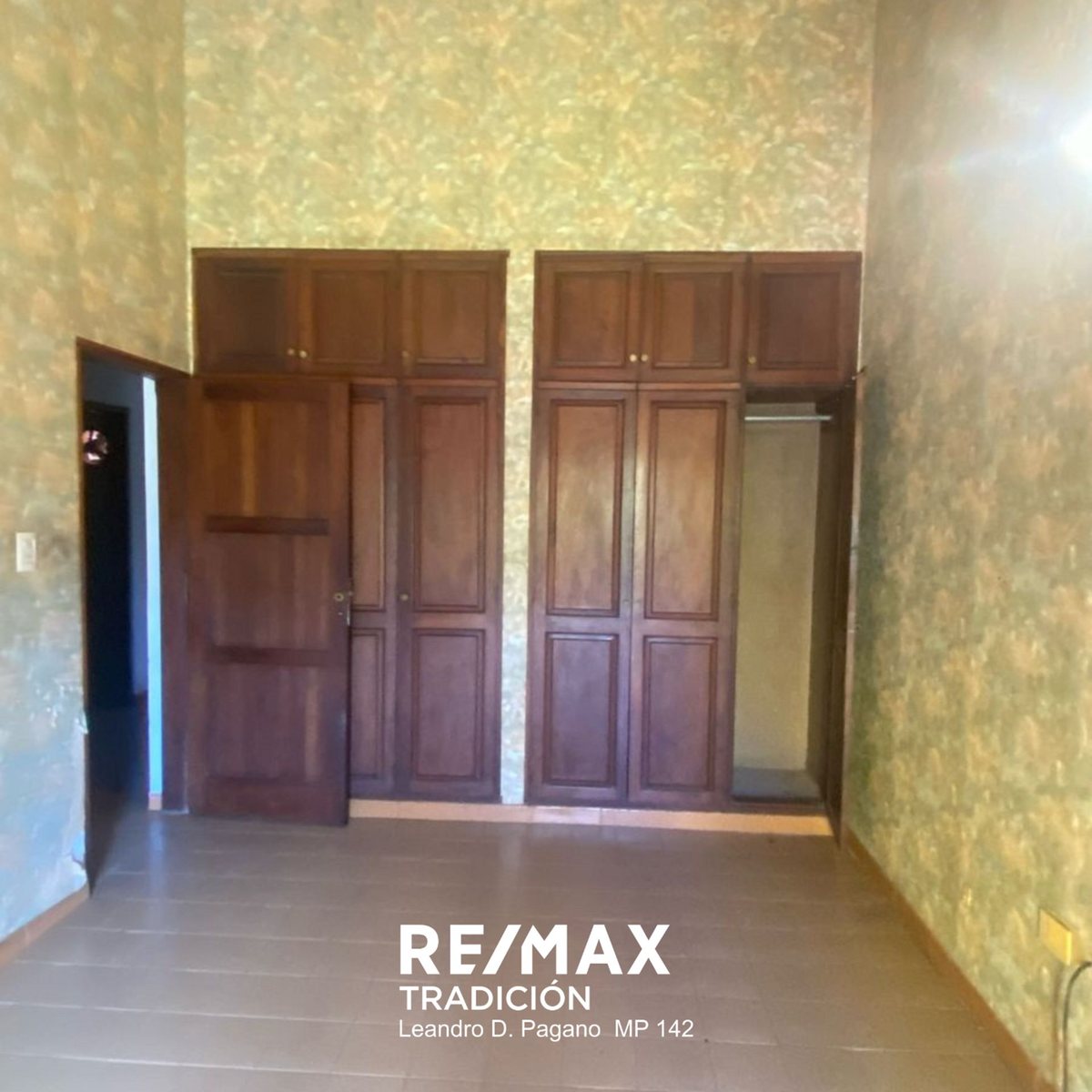 Casa en Venta en San Fernando, Chaco
