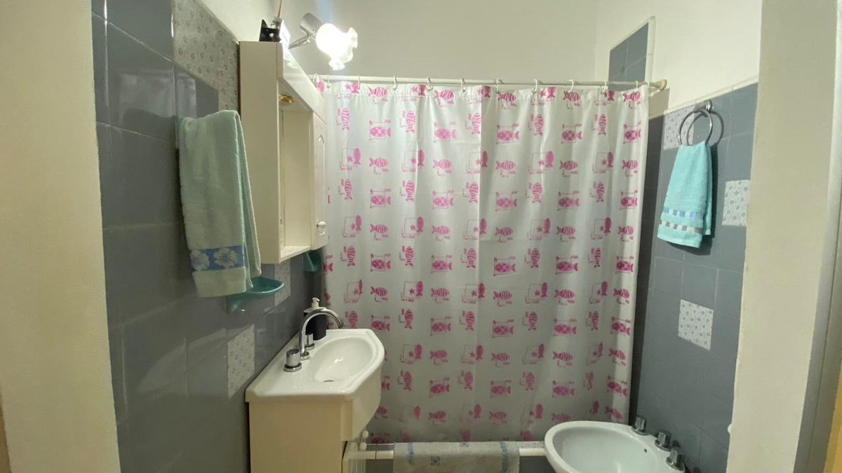 P H en Venta en Moron, G.B.A. Zona Oeste