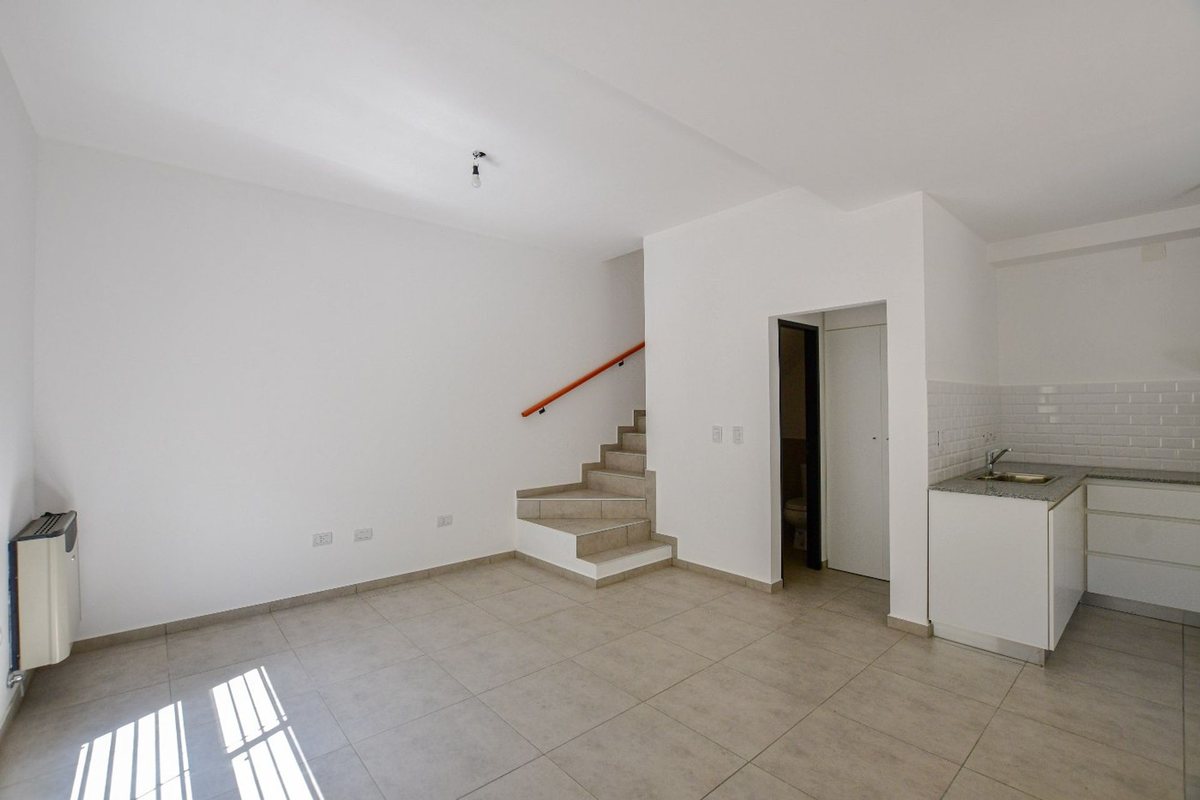 P H en Venta en La Plata, G.B.A. Zona Sur