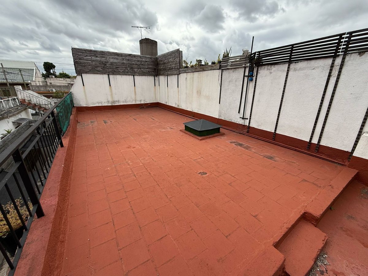 P H en Venta en La Matanza, G.B.A. Zona Oeste