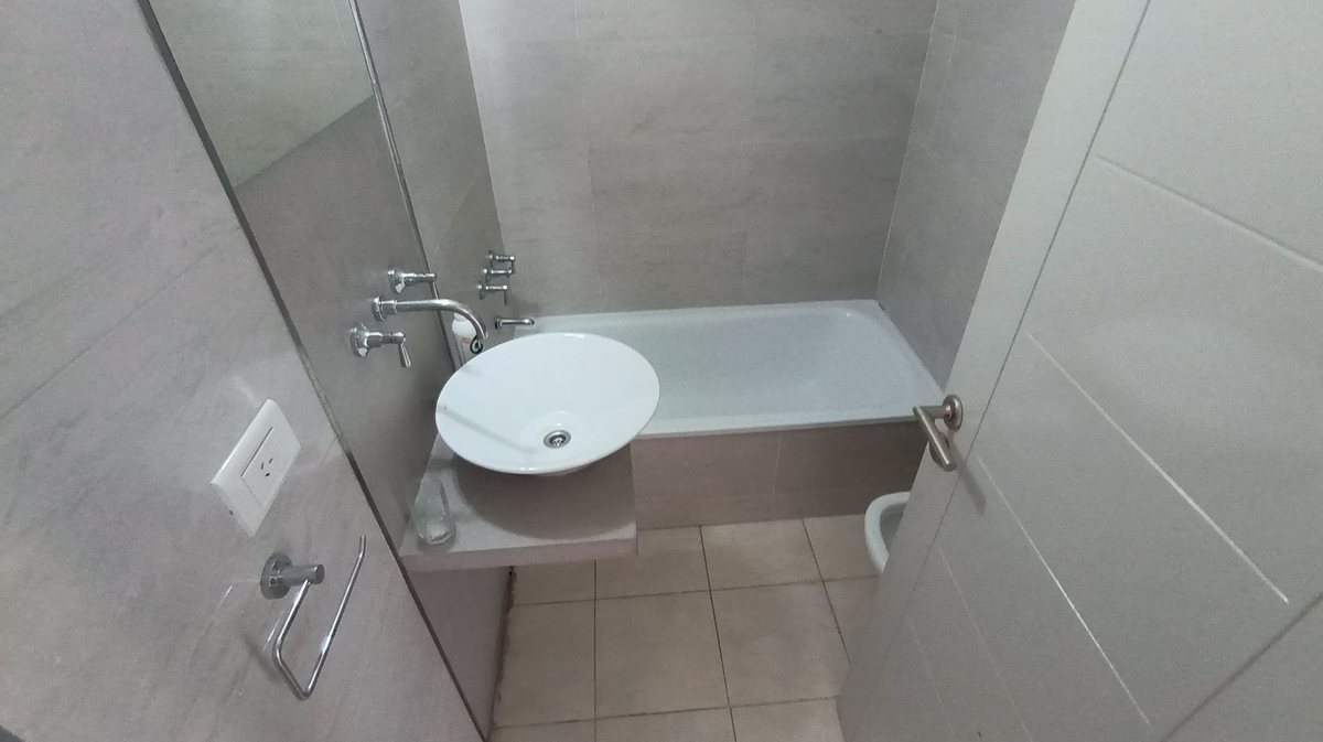 Departamento en Venta en Tres de Febrero, G.B.A. Zona Oeste
