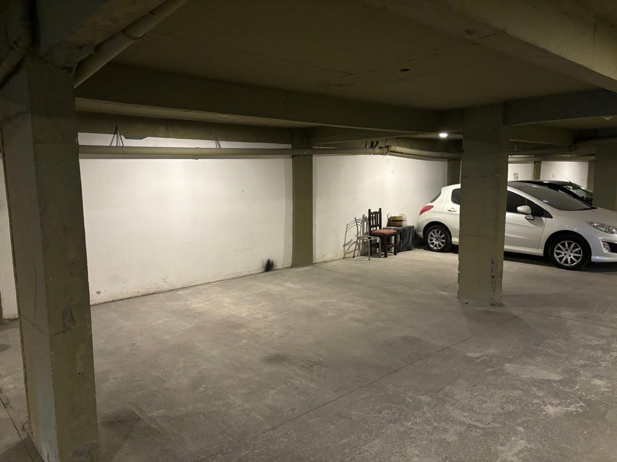 Cochera en Venta en Tres de Febrero, G.B.A. Zona Oeste