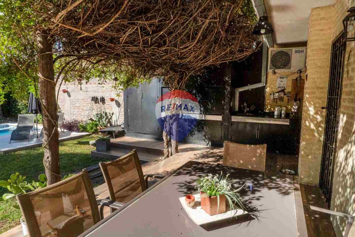 Casa en Venta en Vicente Lopez, G.B.A. Zona Norte