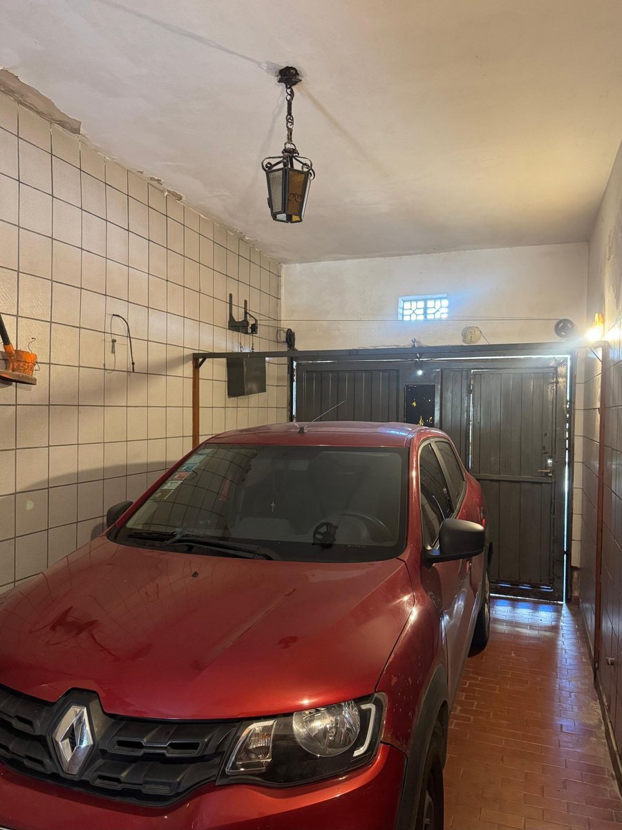 Casa en Venta en Moron, G.B.A. Zona Oeste