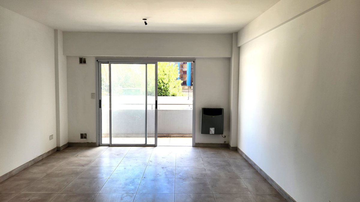 Departamento en Venta en Moron, G.B.A. Zona Oeste