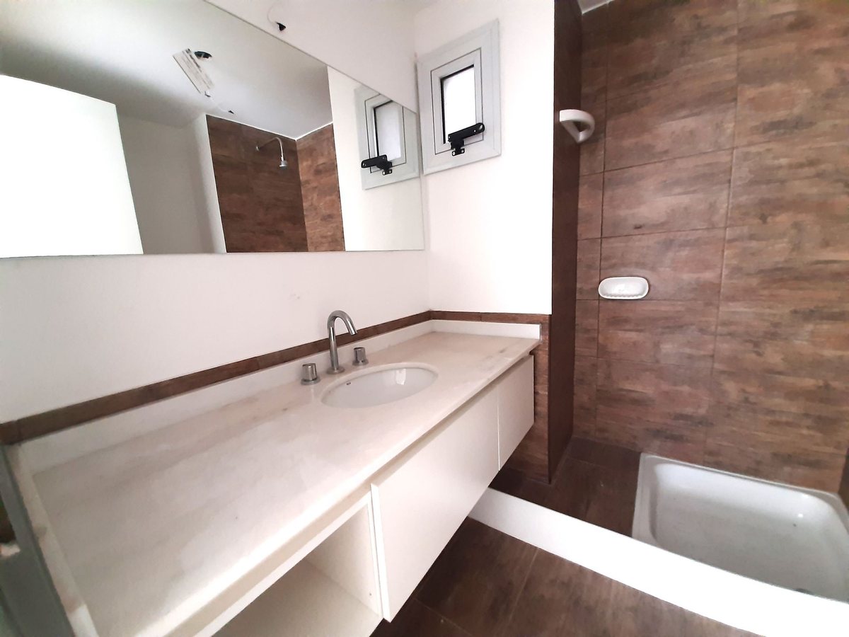 Departamento en Venta en Moron, G.B.A. Zona Oeste