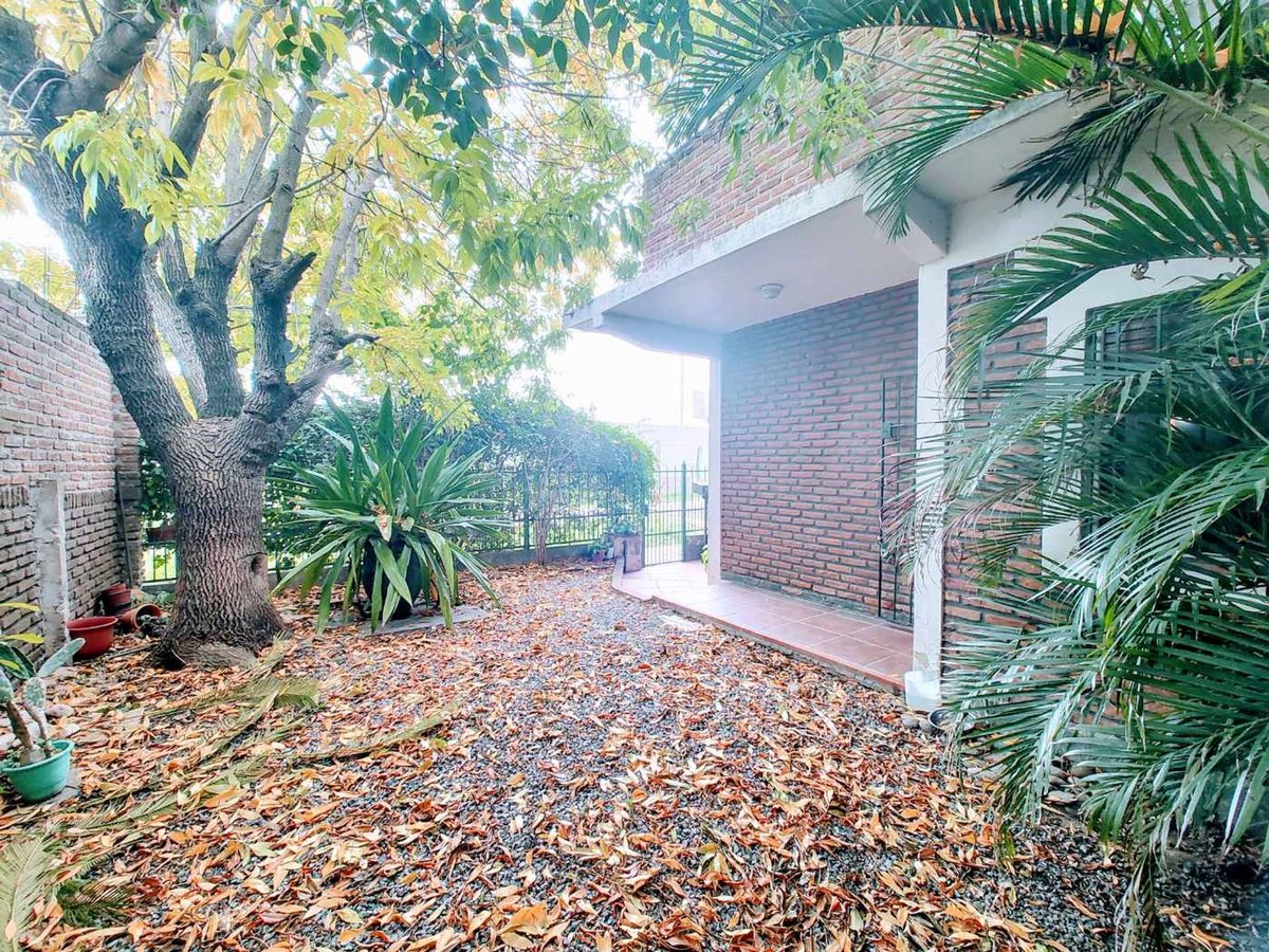 P H en Venta en Quilmes, G.B.A. Zona Sur
