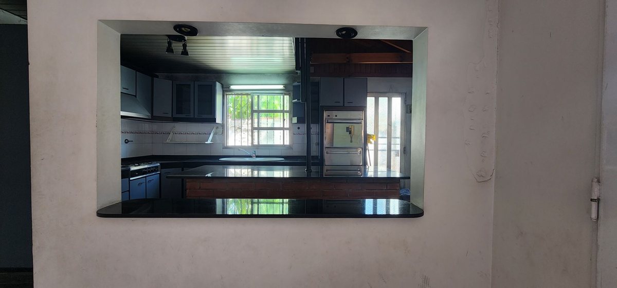 P H en Venta en Lanus, G.B.A. Zona Sur