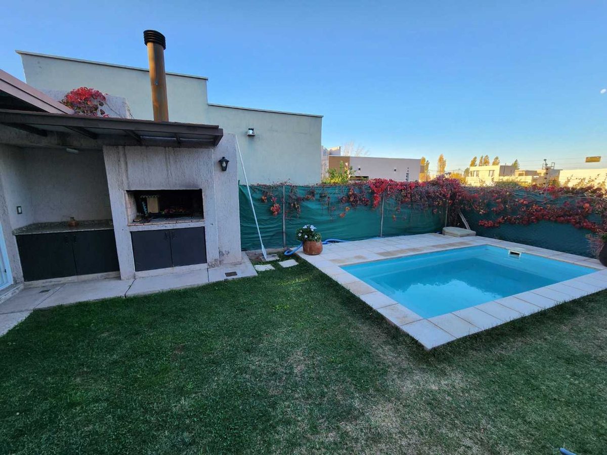 Casa en Venta en Lujan de Cuyo, Mendoza
