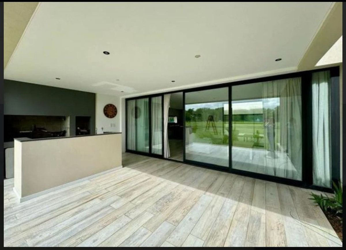 Casa en Venta en Coronel Brandsen, Buenos Aires Interior