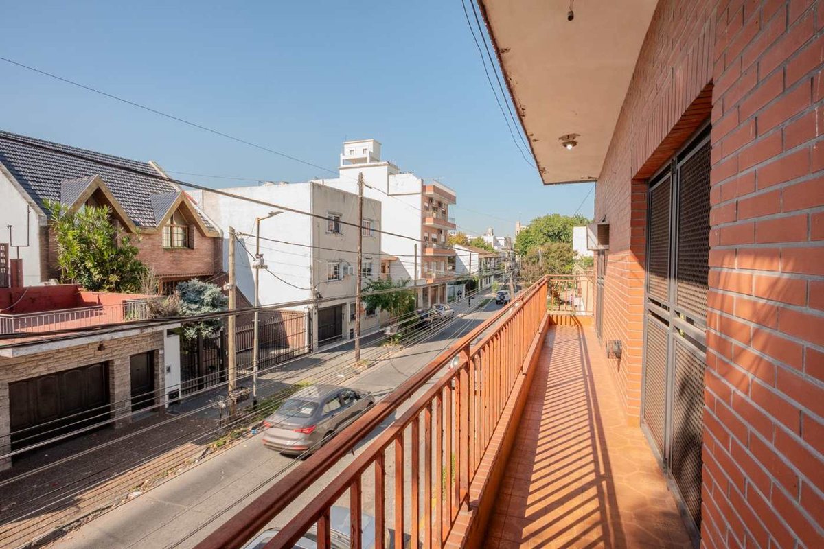P H en Venta en General San Martin, G.B.A. Zona Norte