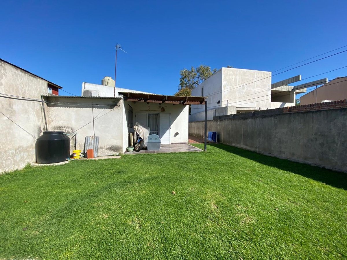 P H en Venta en La Plata, G.B.A. Zona Sur