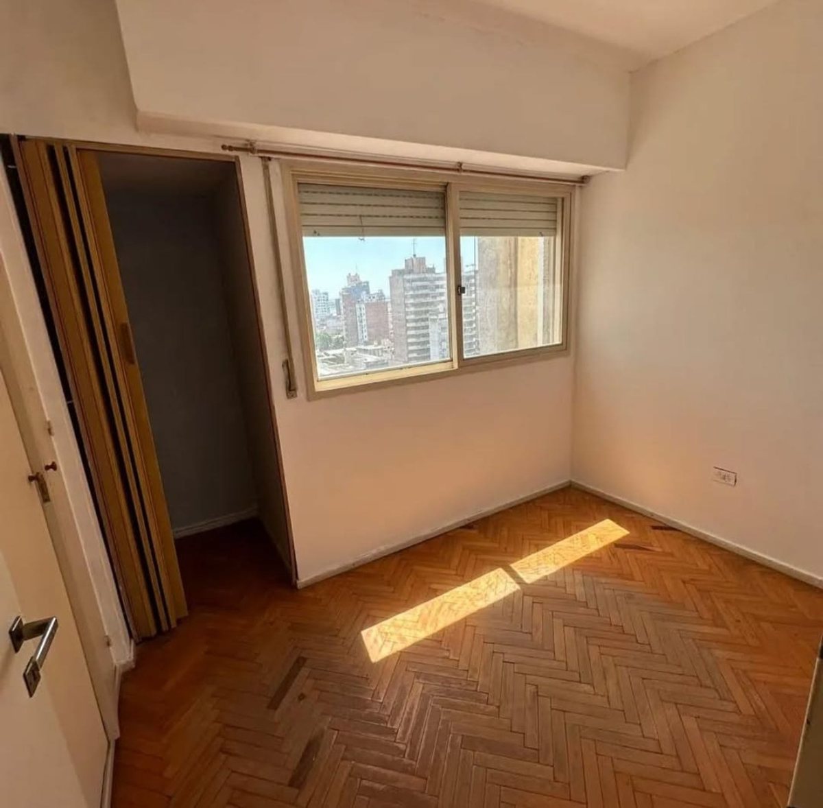 Departamento en Venta en San Nicolas, Buenos Aires Interior