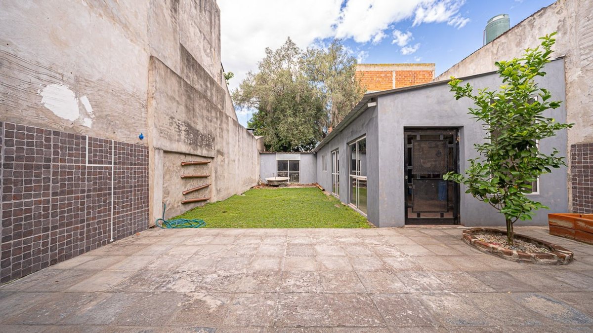 Casa en Venta en Tres de Febrero, G.B.A. Zona Oeste