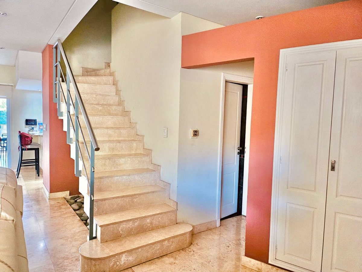 Casa en Venta en Ituzaingo, G.B.A. Zona Oeste