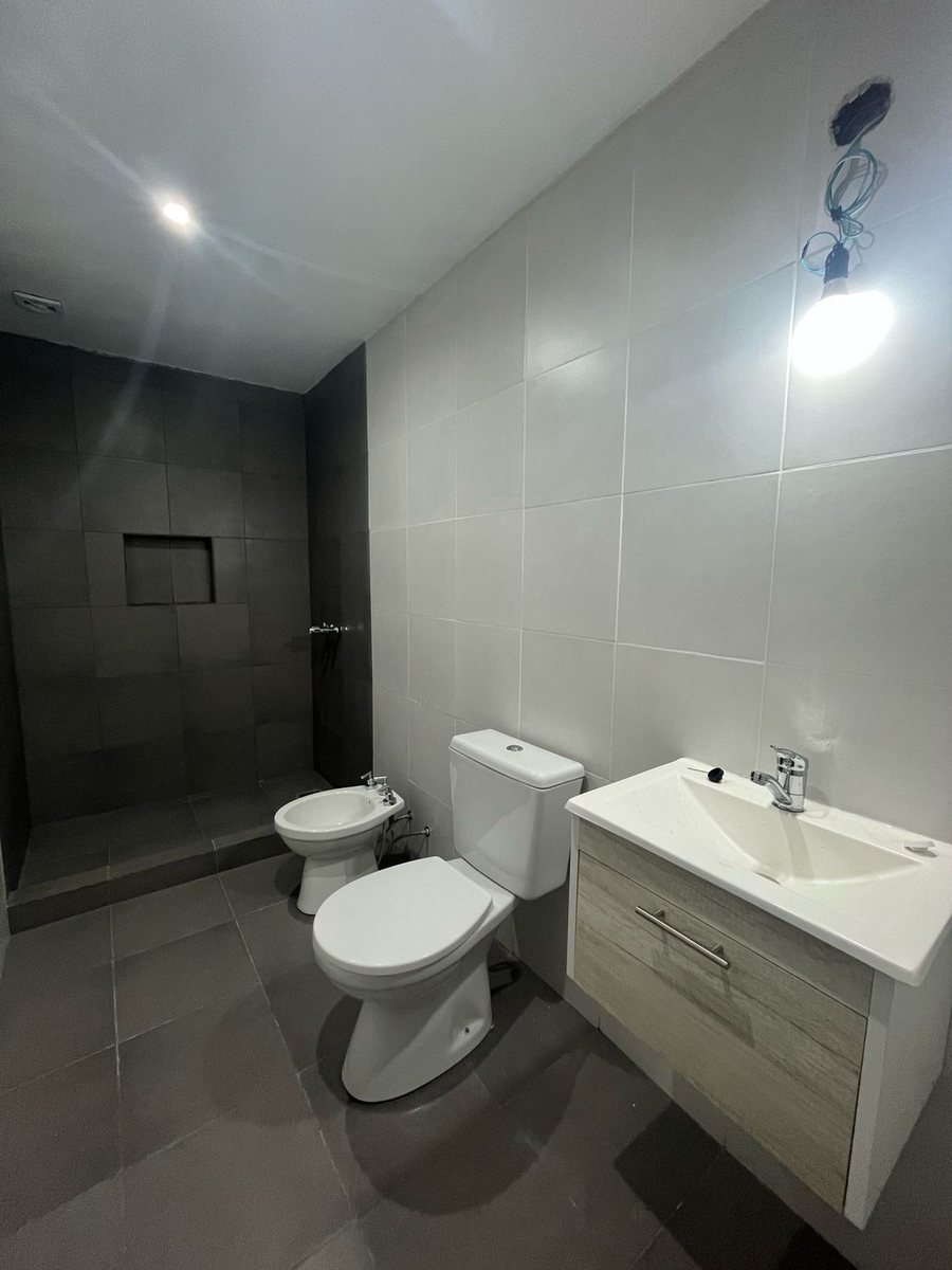 P H en Venta en La Matanza, G.B.A. Zona Oeste