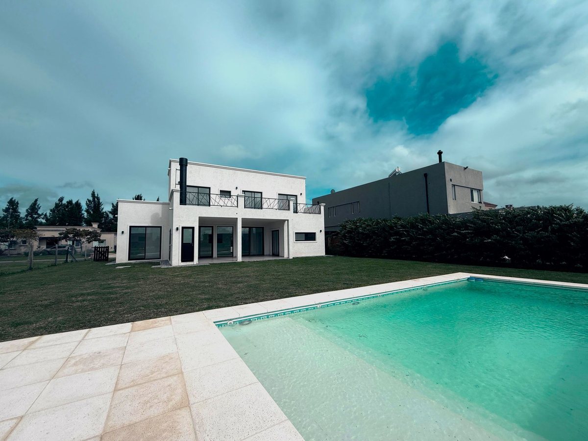 Casa en Venta en Escobar, G.B.A. Zona Norte