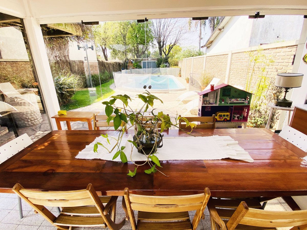 Casa en Venta en Moron, G.B.A. Zona Oeste