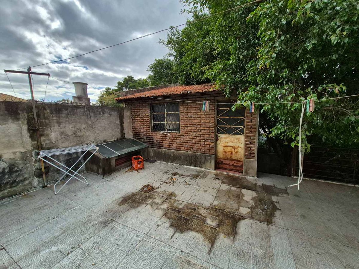 P H en Venta en Lanus, G.B.A. Zona Sur