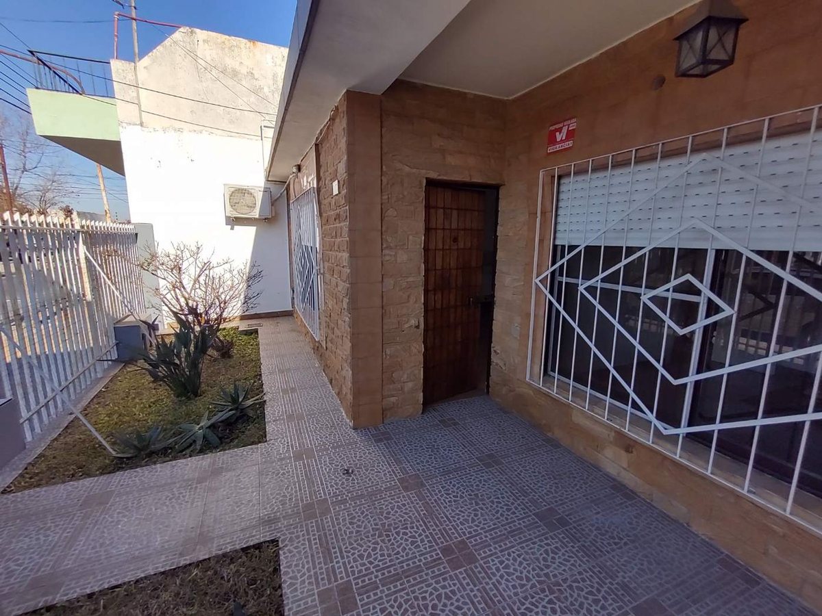 P H en Alquiler en Moron, G.B.A. Zona Oeste