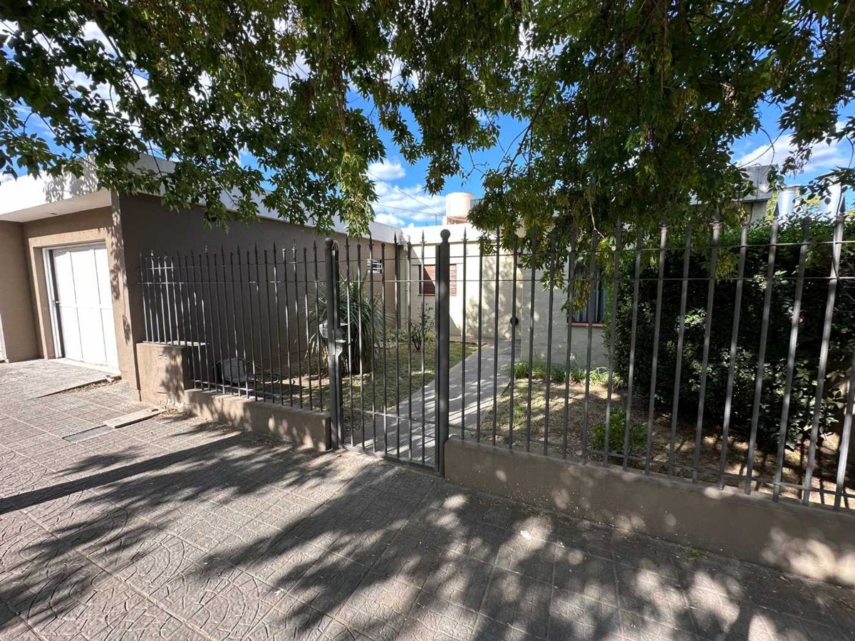 Casa en Venta en Santa Rosa, La Pampa