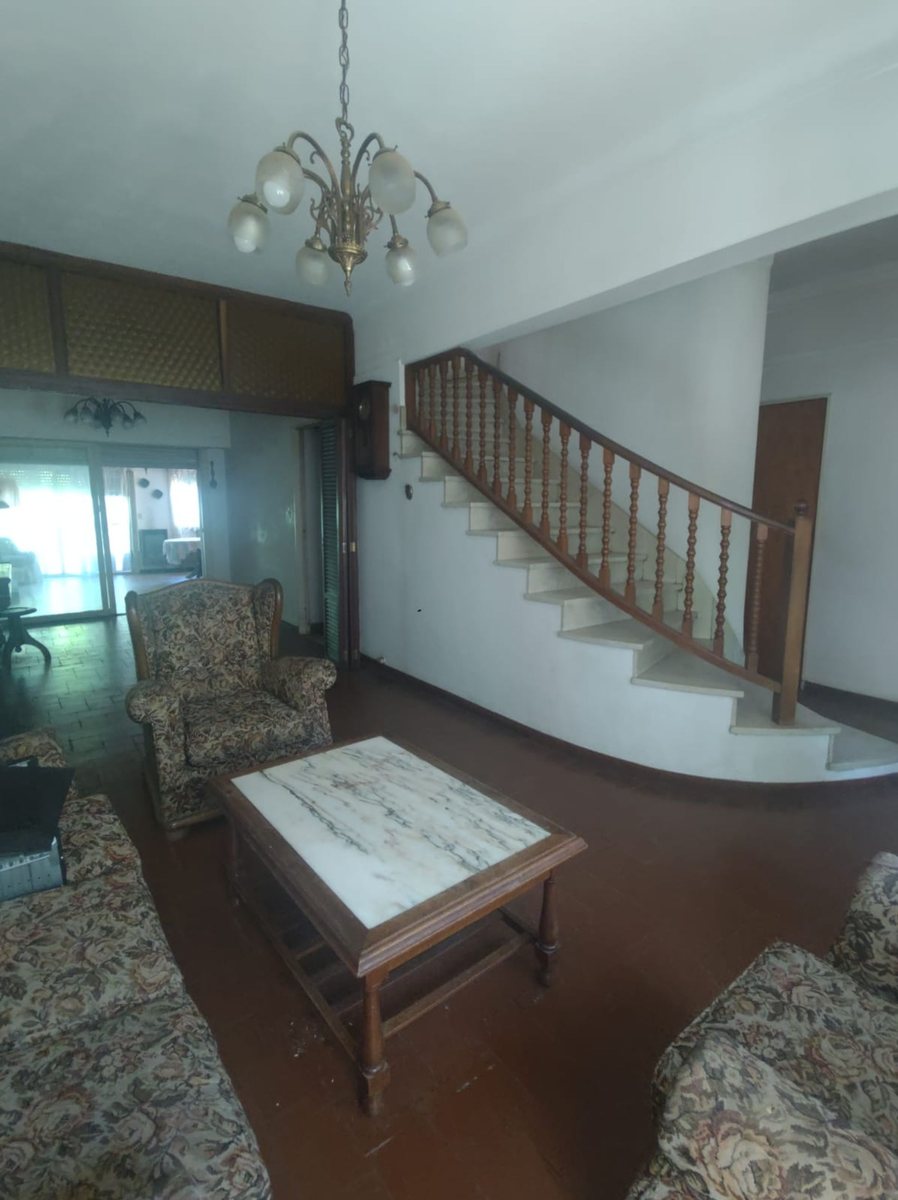 Casa en Venta en Moron, G.B.A. Zona Oeste
