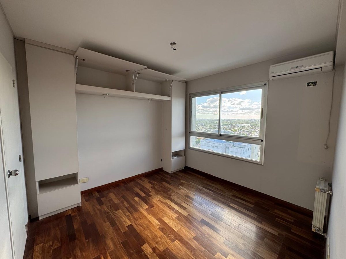 Departamento en Venta en San Nicolas, Buenos Aires Interior