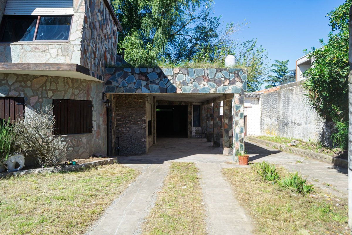 Casa en Venta en San Vicente, G.B.A. Zona Sur