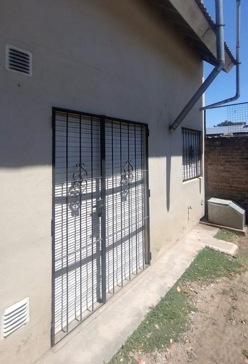 P H en Venta en Jose Clemente Paz, G.B.A. Zona Norte