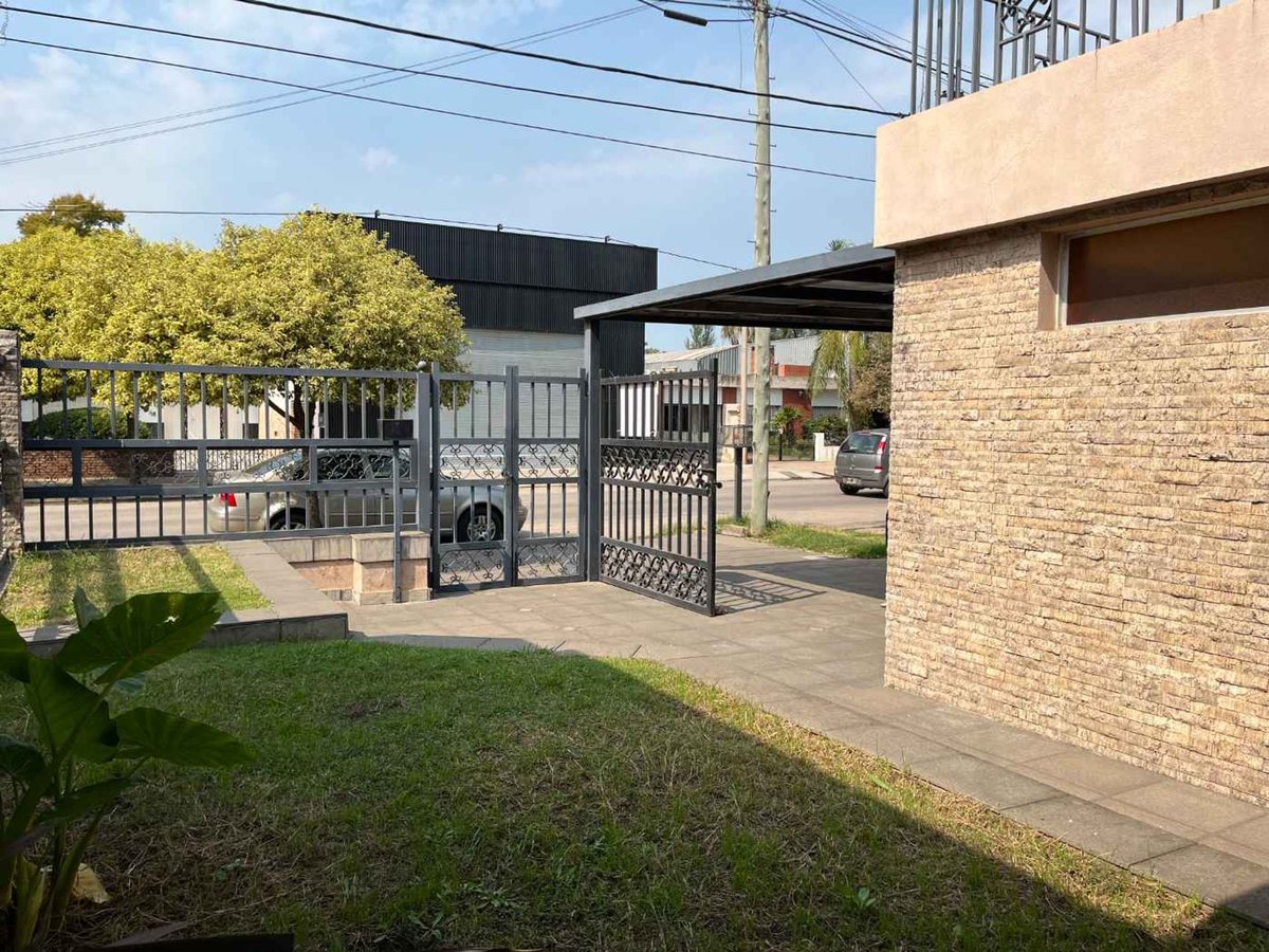 Casa en Venta en Caseros, Santa Fe