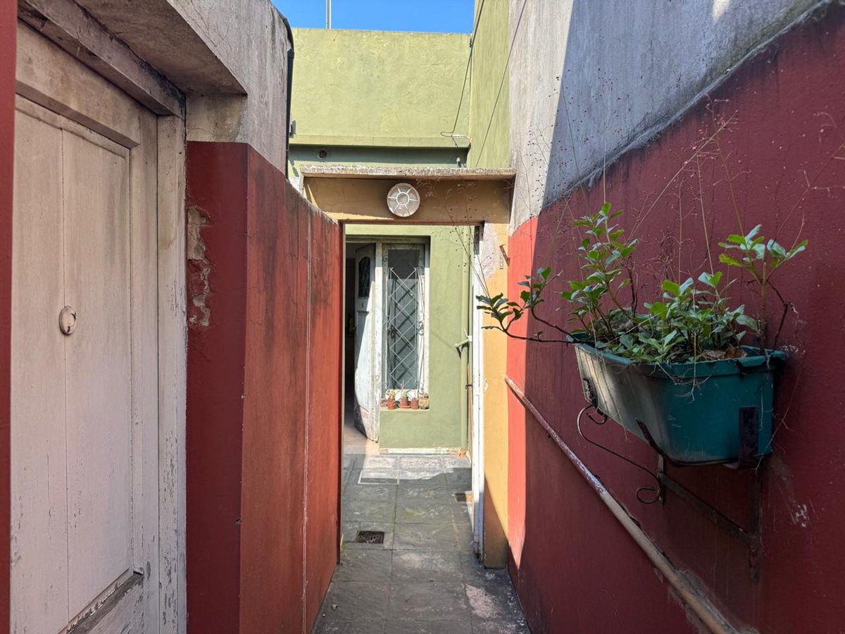 P H en Venta en Lanus, G.B.A. Zona Sur