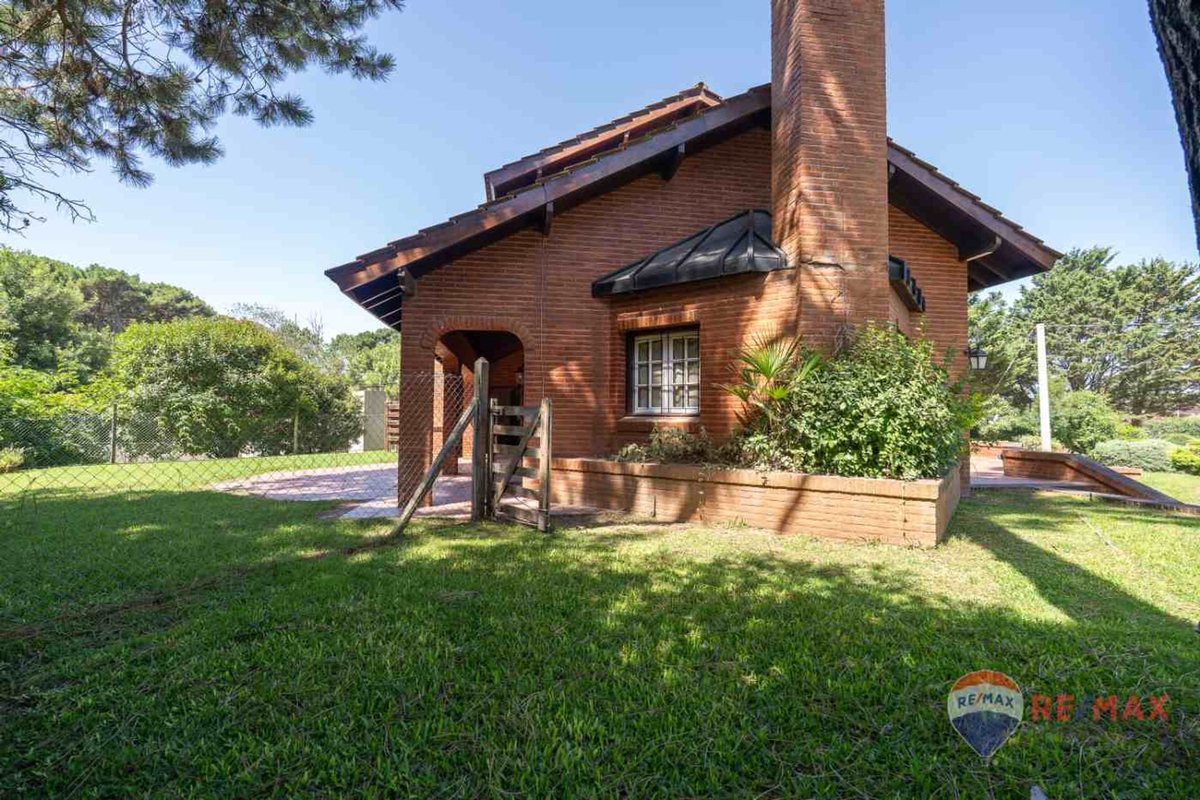 Casa en Venta en Pinamar, Buenos Aires Interior