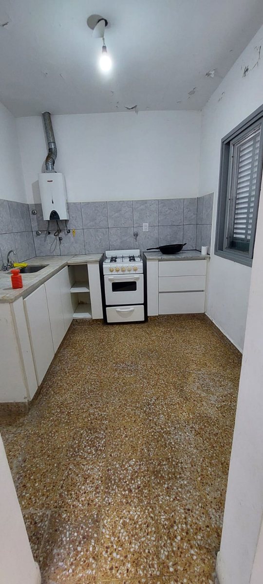 P H en Venta en Monte Castro, Capital Federal