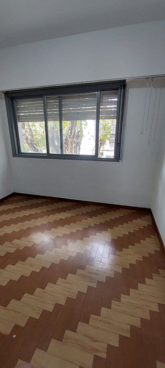 P H en Venta en Monte Castro, Capital Federal