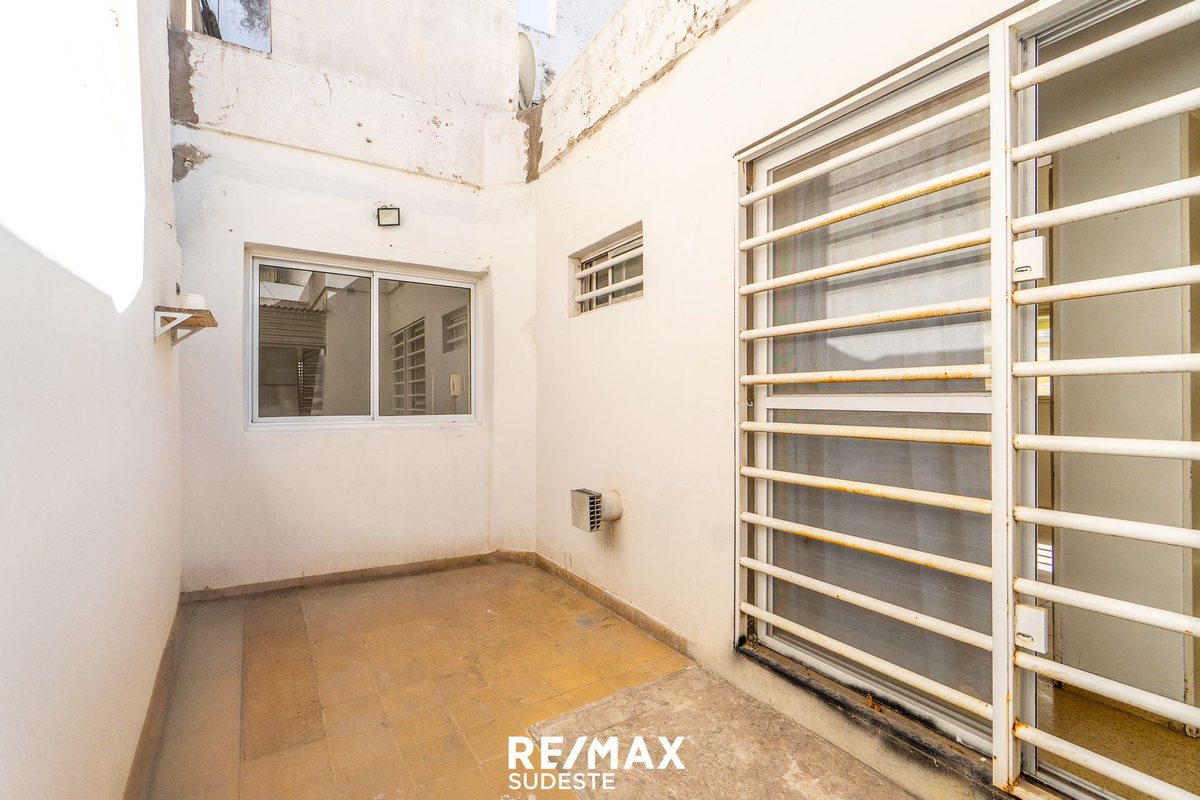 P H en Venta en Bahia Blanca, Buenos Aires Interior
