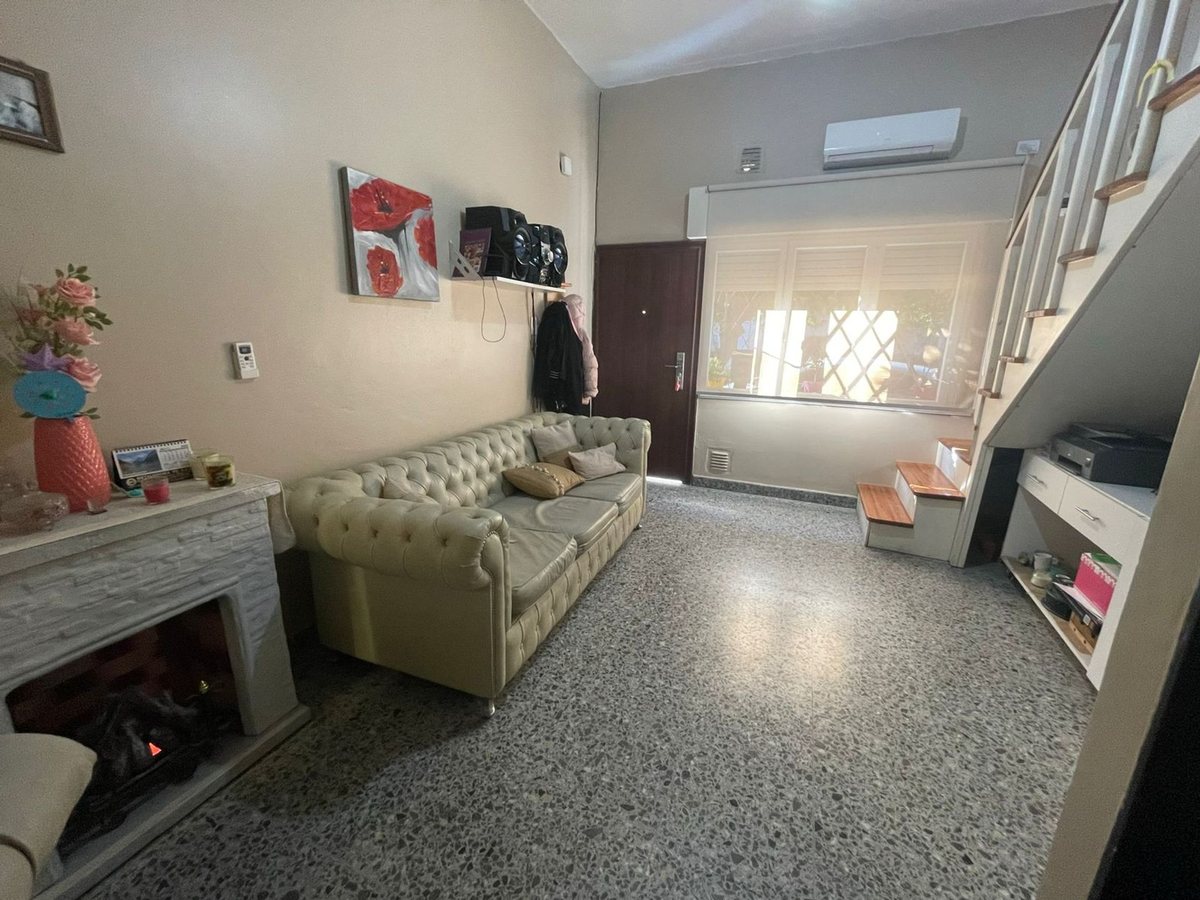 P H en Venta en Moron, G.B.A. Zona Oeste