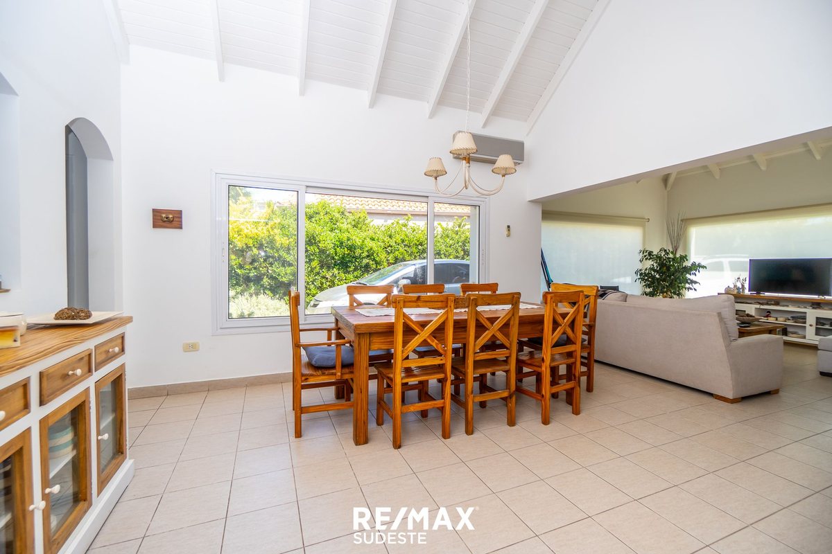 Casa en Venta en Bahia Blanca, Buenos Aires Interior