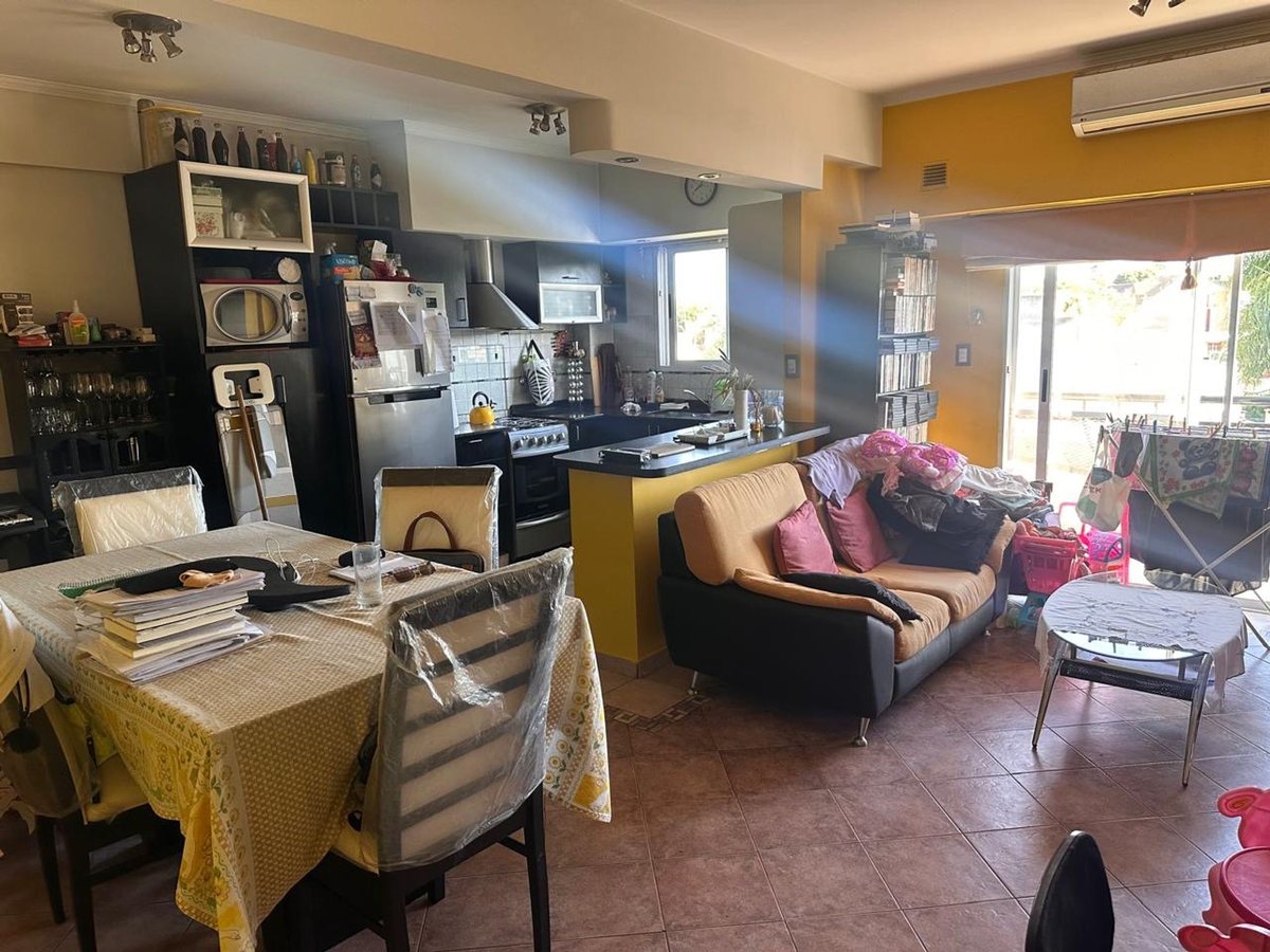 Departamento en Venta en Tres de Febrero, G.B.A. Zona Oeste