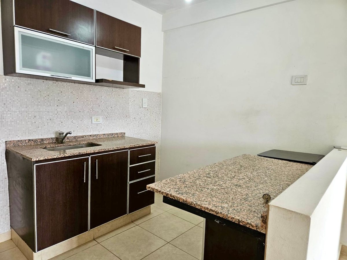 Departamento en Venta en Monte Castro, Capital Federal