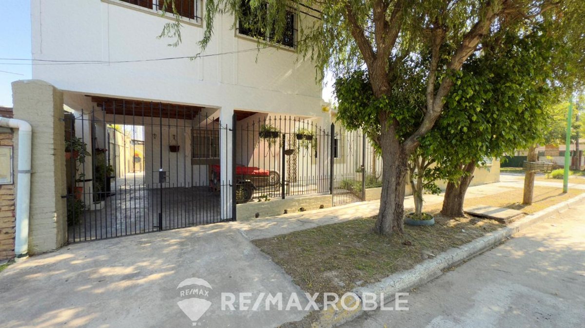 Casa en Venta en Ensenada, G.B.A. Zona Sur
