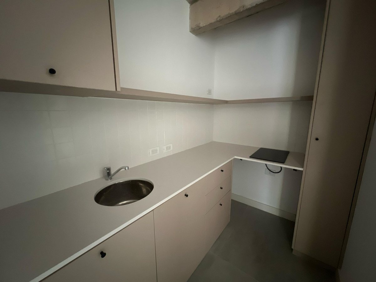 Oficina en Venta en Ituzaingo, G.B.A. Zona Oeste