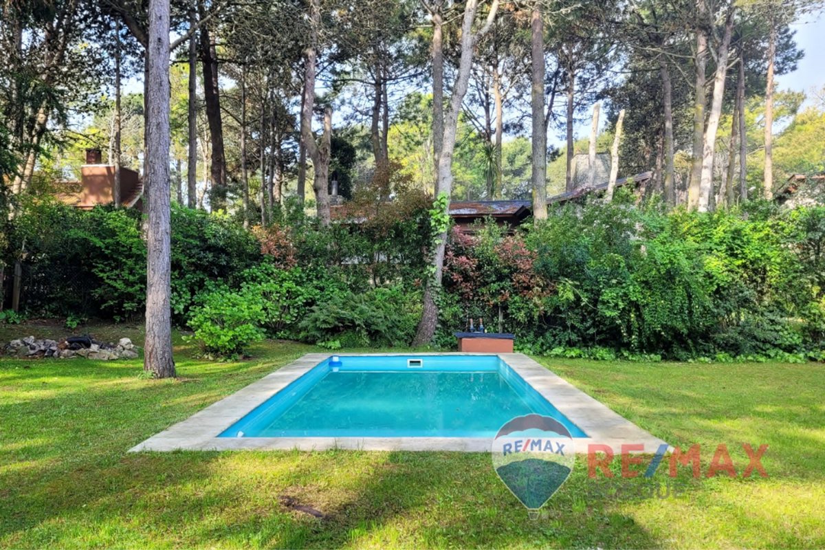Casa en Venta en Pinamar, Buenos Aires Interior