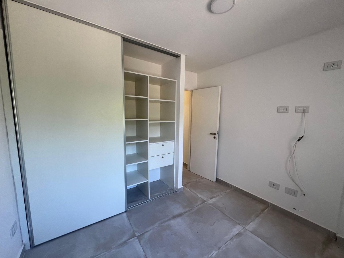 Departamento en Venta en Moron, G.B.A. Zona Oeste