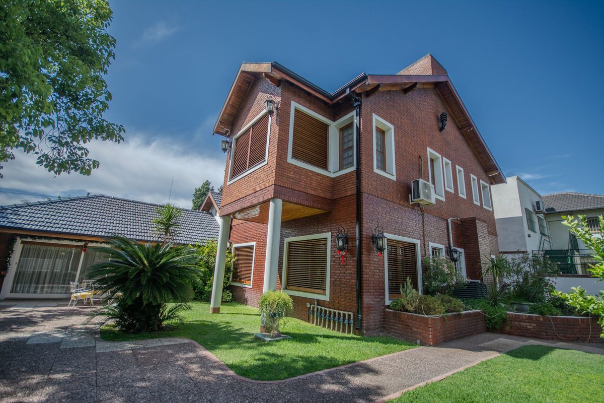 Casa en Venta en Hurlingham, G.B.A. Zona Oeste
